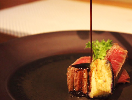 素材を生かすソース